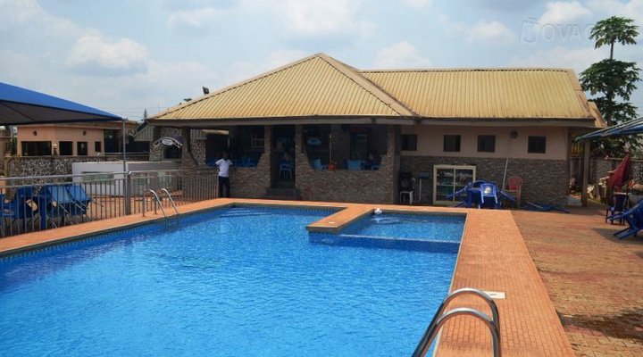 Zafike Royal Hotel