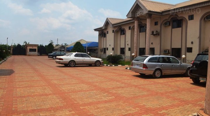 Zafike Royal Hotel