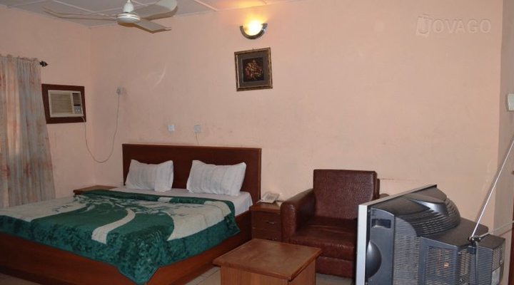 Zafike Royal Hotel