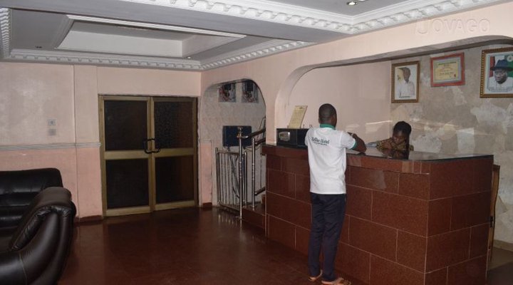 Zafike Royal Hotel