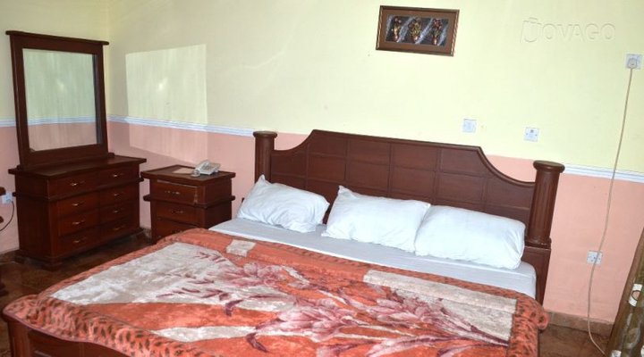 Zafike Royal Hotel