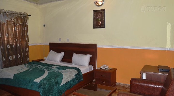 Zafike Royal Hotel