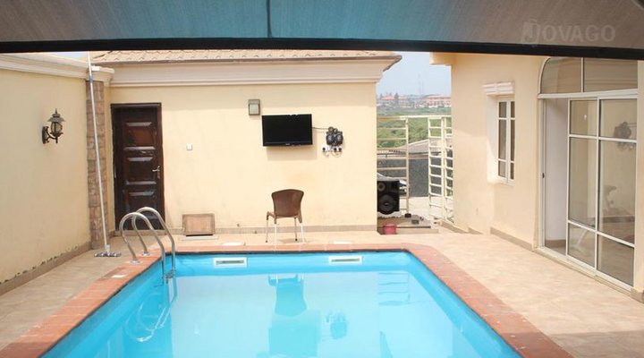 Romeo Suites & Apartments