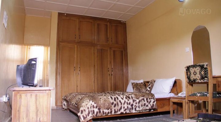 Ado Guest House, Nasarawa