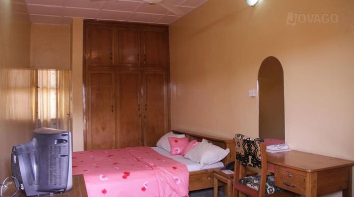 Ado Guest House, Nasarawa