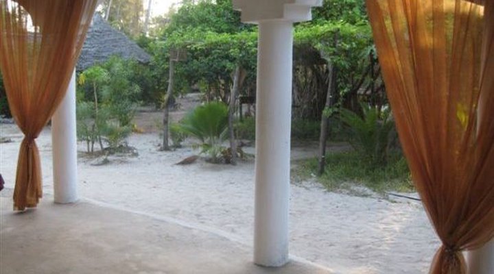 Casa Umoja Guest House