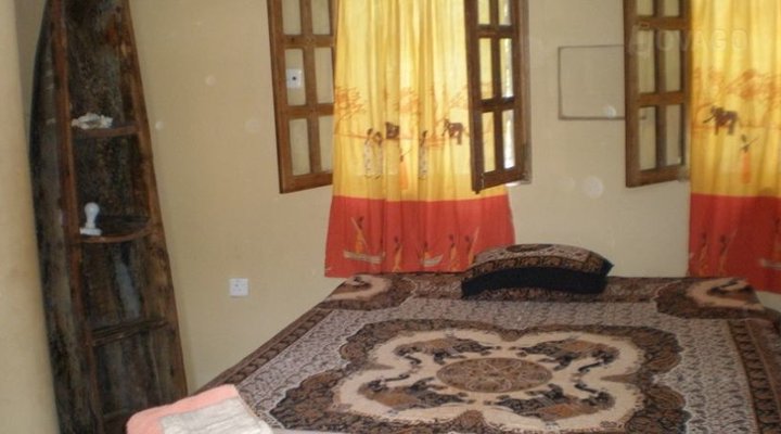 Casa Umoja Guest House