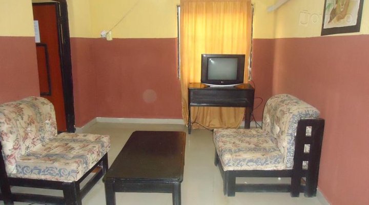 Prestige Suites Limited Royal