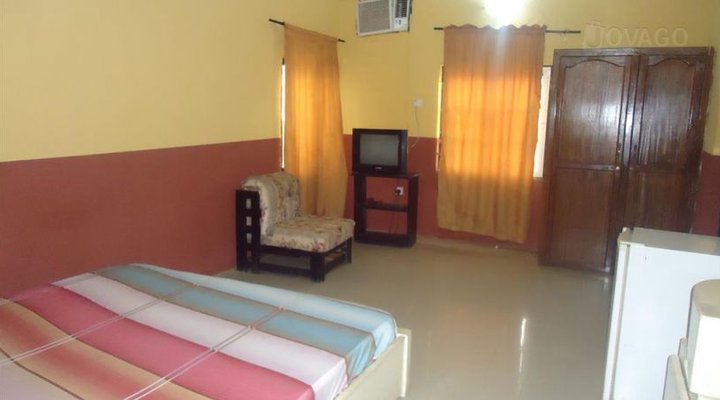Prestige Suites Limited Royal