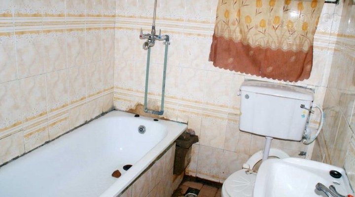 Sayom's Luxury Hotel