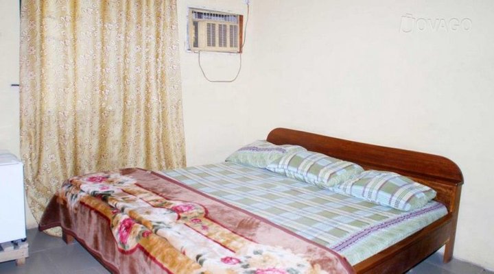 Sayom's Luxury Hotel