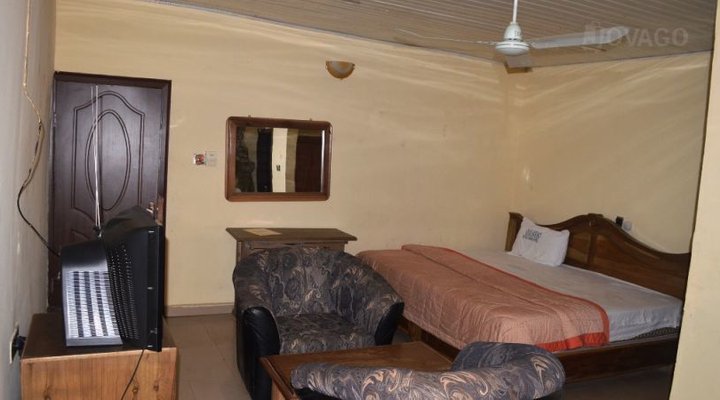 Oasis Royal Grand Hotel