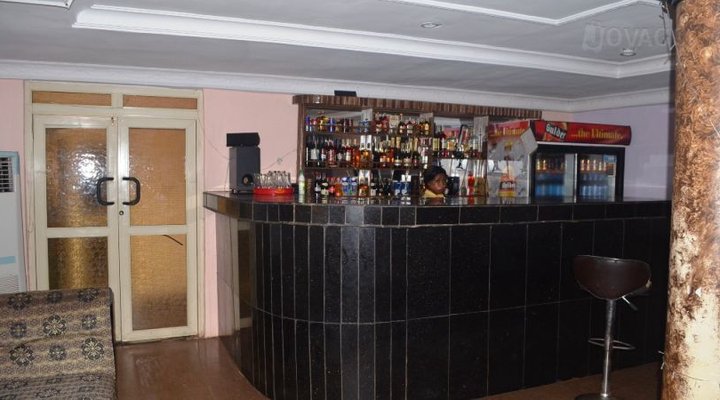 Oasis Royal Grand Hotel