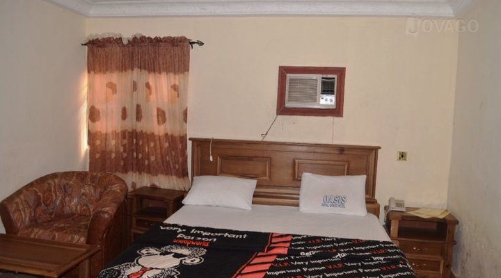Oasis Royal Grand Hotel