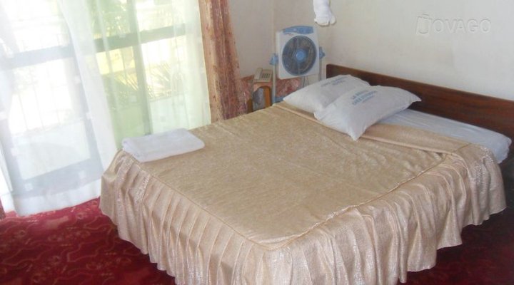 Chez Johnson Hotel Muyenga