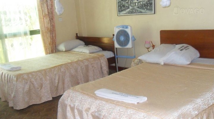 Chez Johnson Hotel Muyenga