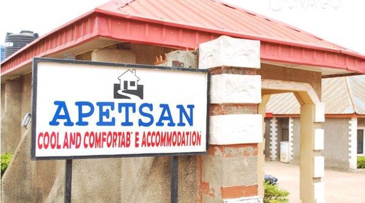 Apetsan Suites