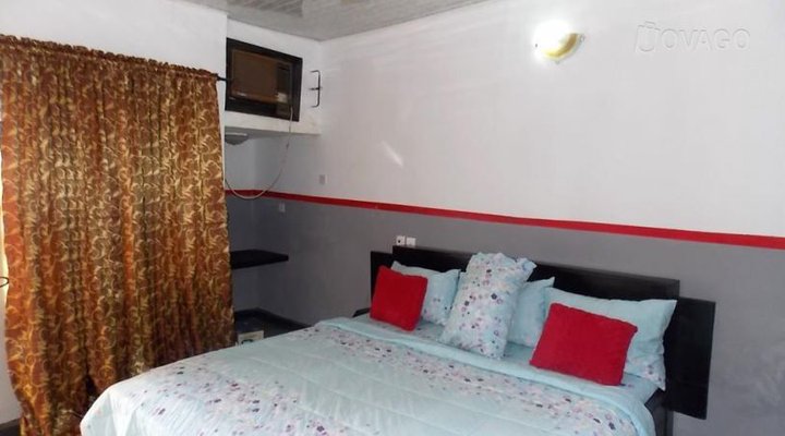 Benclintons Suites