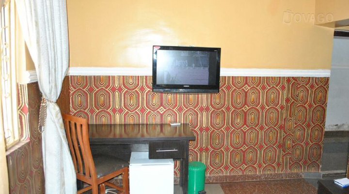 Agalama Hotel