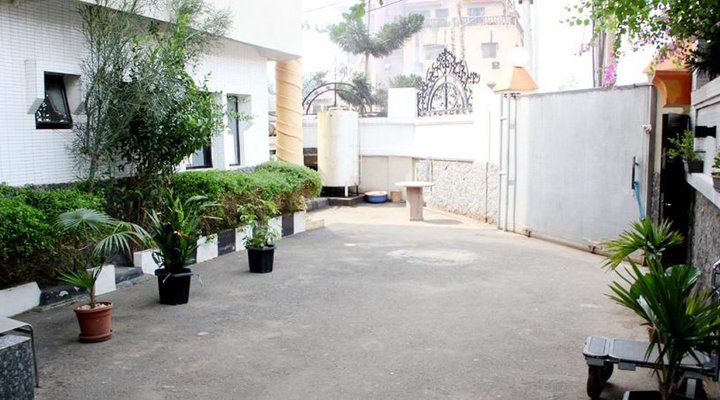 Buckingham Palace Hotel