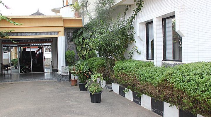 Buckingham Palace Hotel