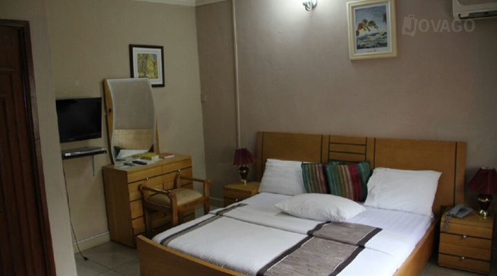 Sena Hotel And Resort Limited