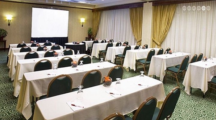 Chez Johnson Hotel-Kazo