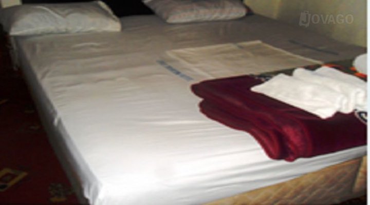 Chez Johnson Hotel-Kazo