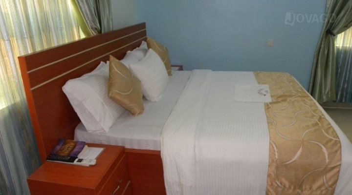 Mucken Sakurai Hotel