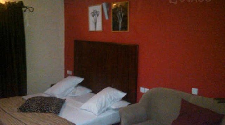 GQ Suites