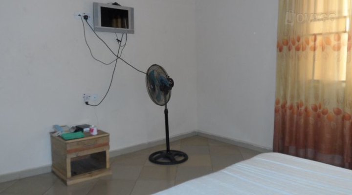 Benjae Inn