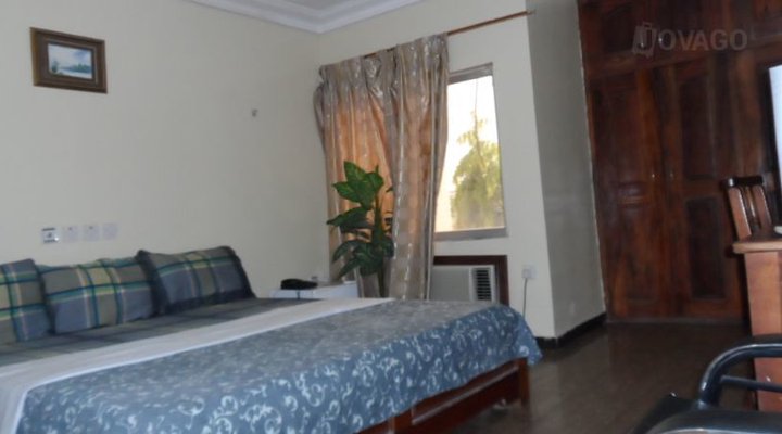 Whyte View Hotel & Towers