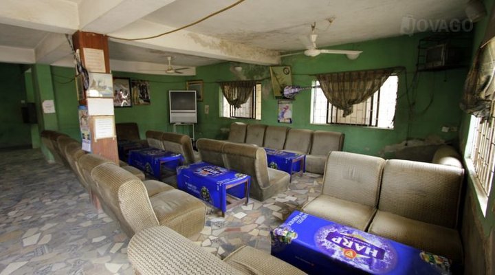 Dapson Hotel