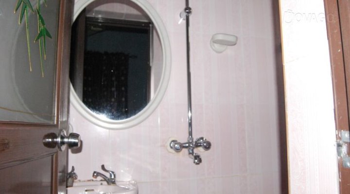 Rob Emmics Hotel Limited