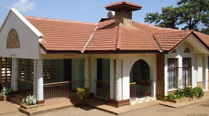 Kili-Konka Holiday Villa