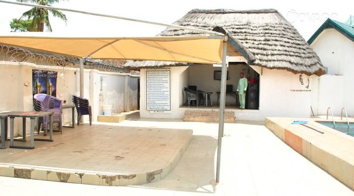 Soweto Beniscot Hotel