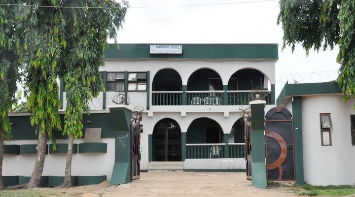 Mav-Kings Guest House