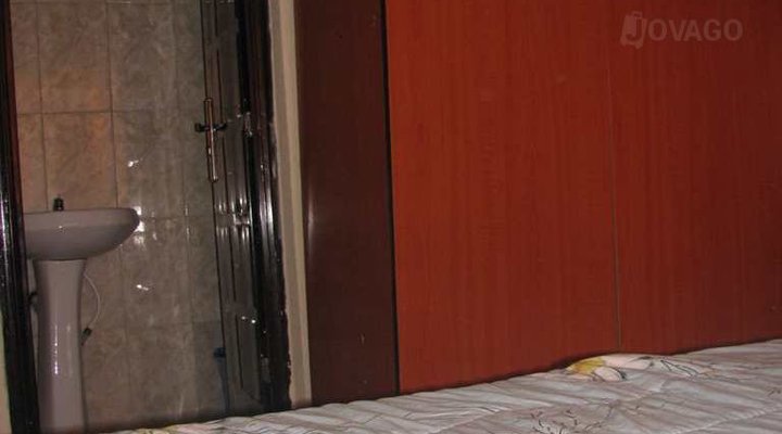 Next Level Hotel &Suites