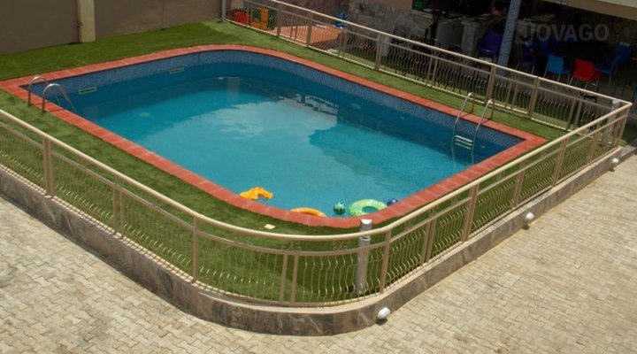 De-Dominic Suites & Resorts Ltd