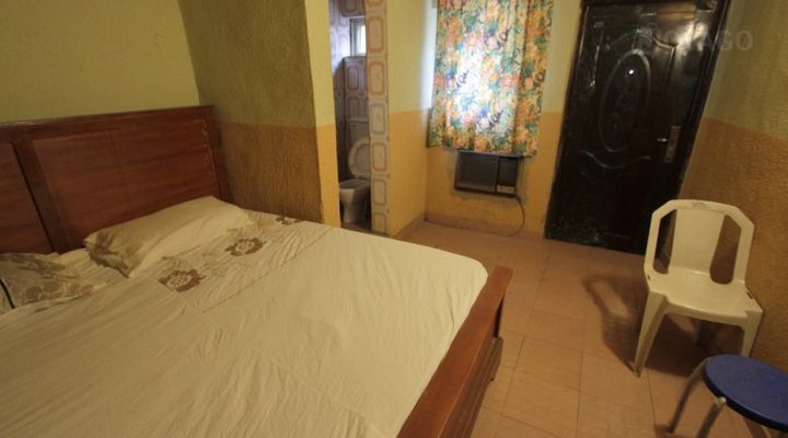 Magveros Guest House