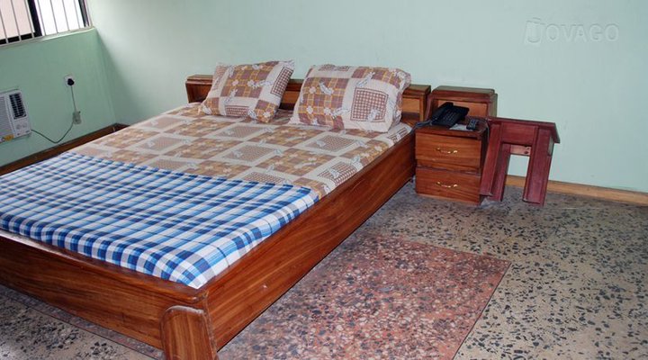 Vemm's Place Lodging