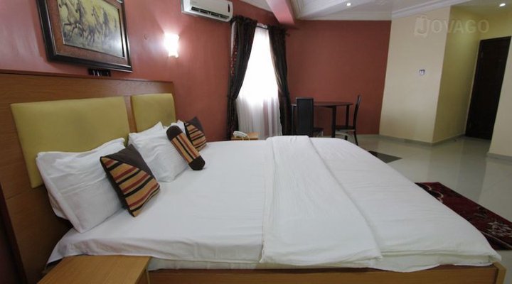 Paradiso Suite Limited