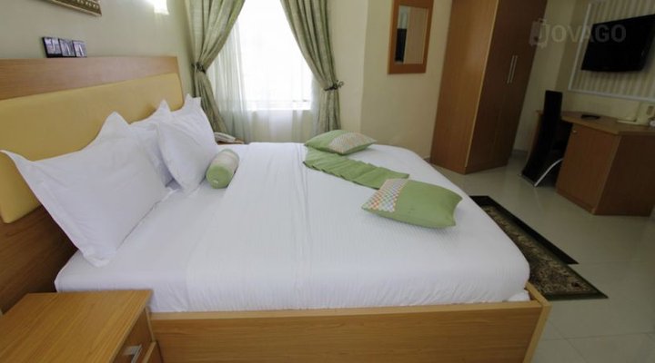 Paradiso Suite Limited