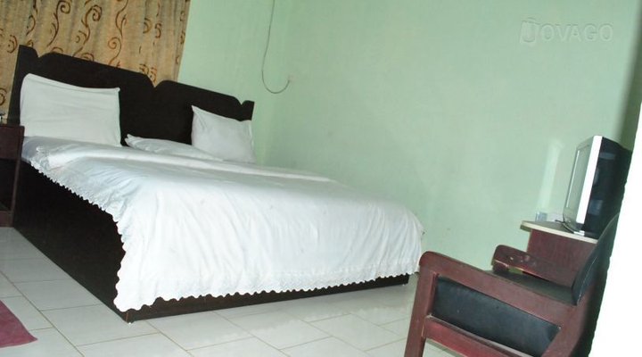 Dozat Jens Hotel
