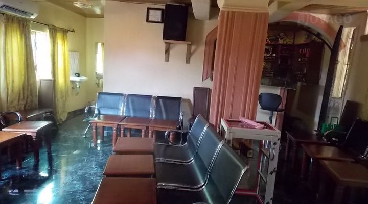 Vinneil Suite And Hotel