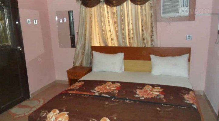 Complementary Suites Ltd