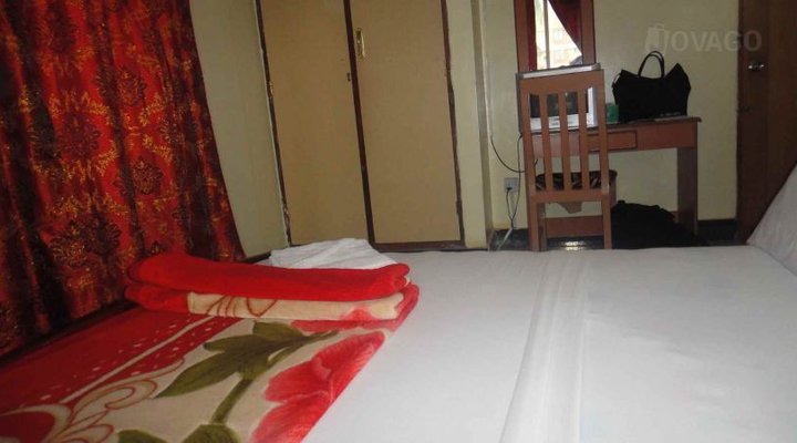 Gold Plaza Hotel
