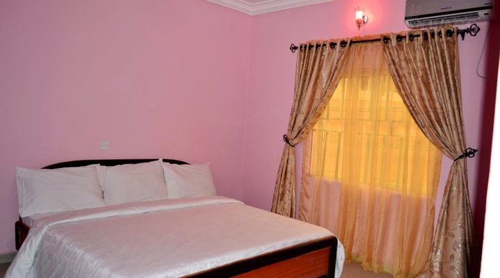 De Milton Hotel & Suites