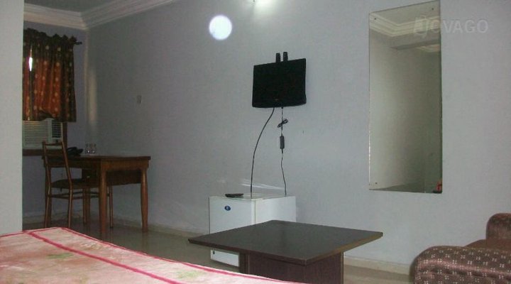 Pyramid Hotels & Conference Centre