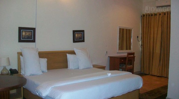 Freemans Hotel, Calabar